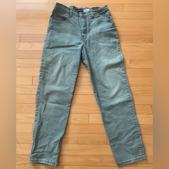 Basic green jeans - Picture 2 of 3